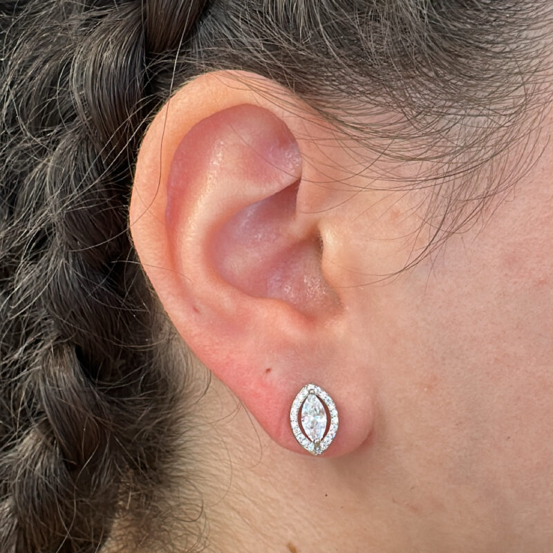 Καρφωτό σκουλαρίκι 925