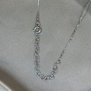 Ασημένιο κολιέ με σταυρό