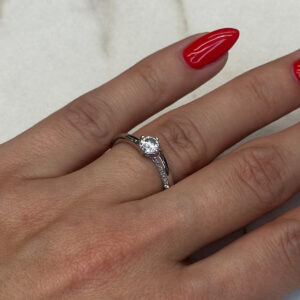 Μονόπετρο Ασημένιο Δαχτυλίδι 925