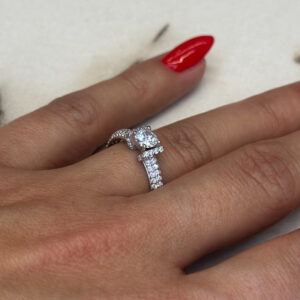 Μονόπετρο Ασημένιο Δαχτυλίδι 925