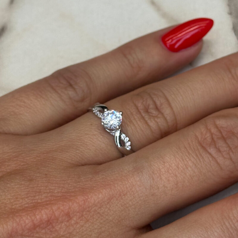 Μονόπετρο Ασημένιο Δαχτυλίδι 925