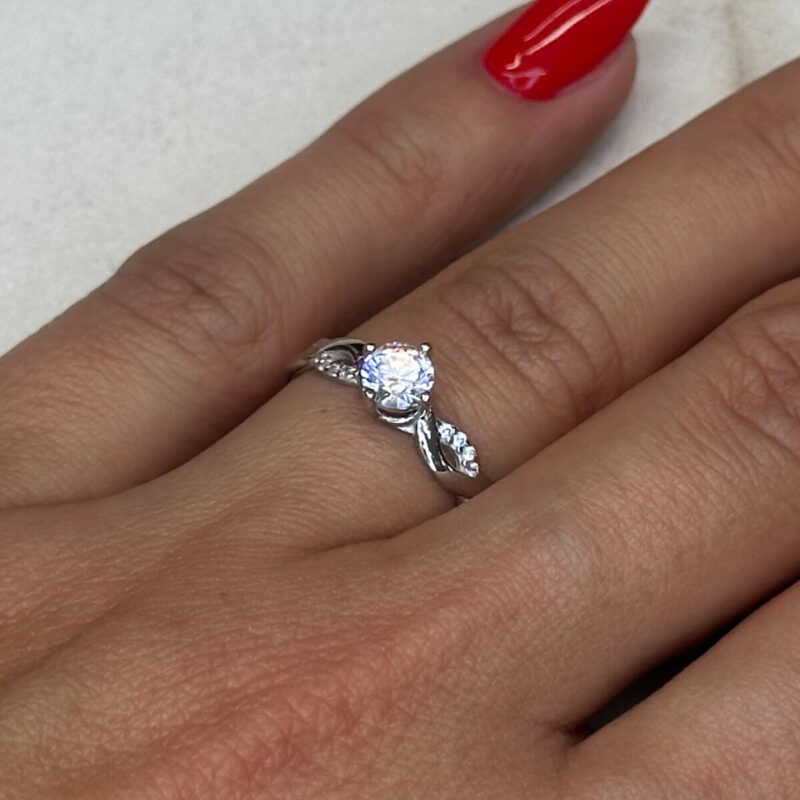 Μονόπετρο Ασημένιο Δαχτυλίδι 925